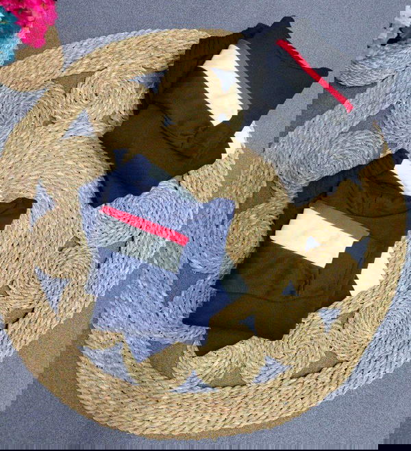 سوت قطعتين مقلم Image 4 Preview
