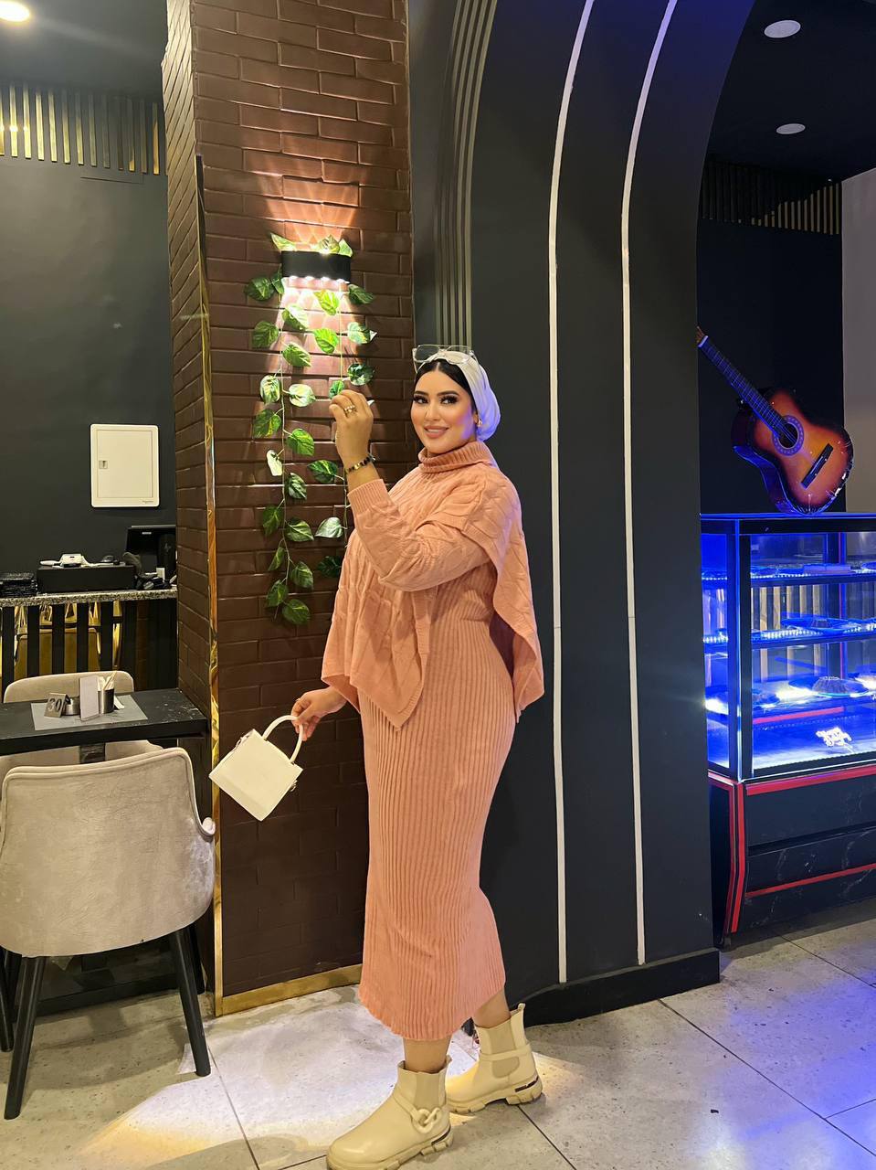 توينز قطعتين وبيزك مضلع Preview Image
