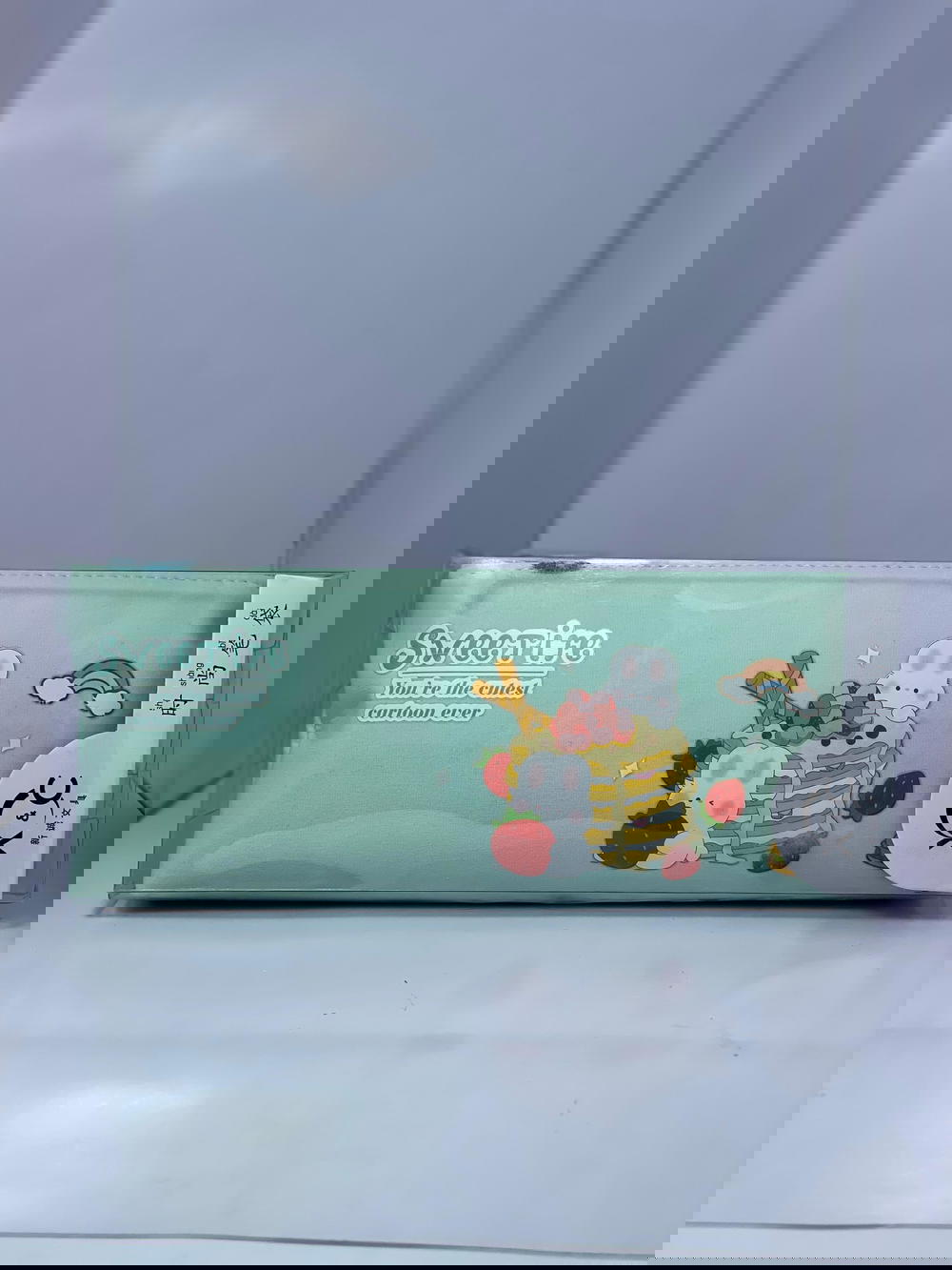 محفظة اقلام  Preview Image