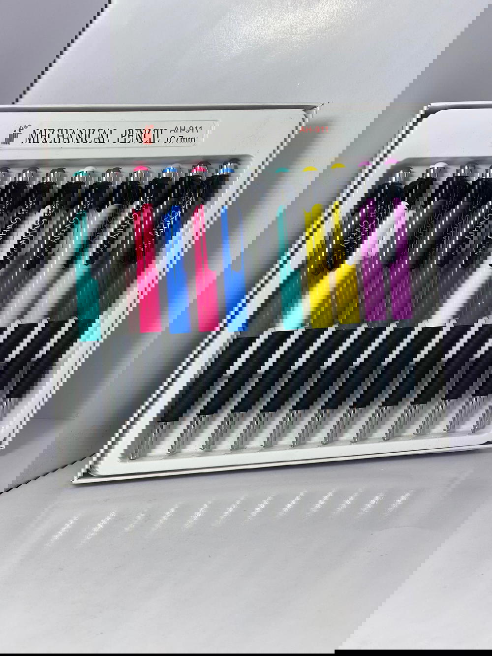 قلم بريات 0.7  Preview Image
