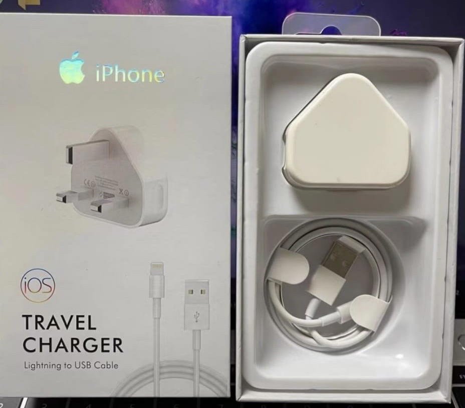 شاحن ايفون ثلاثي XMAX Preview Image