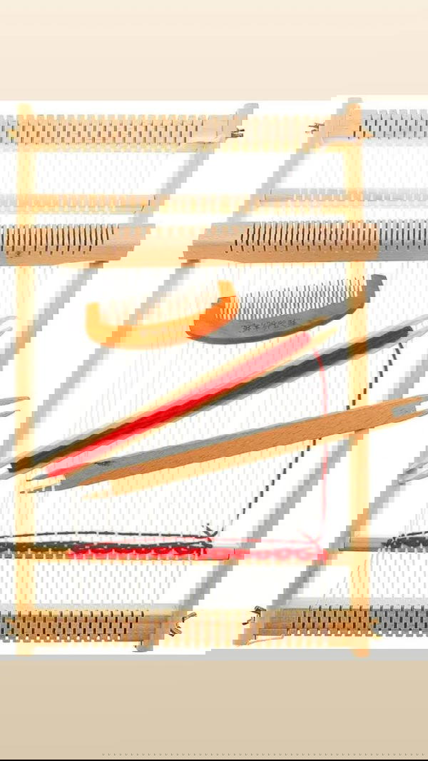 آلة الحياكه اليدويه الخشبيه  Image 1 Preview