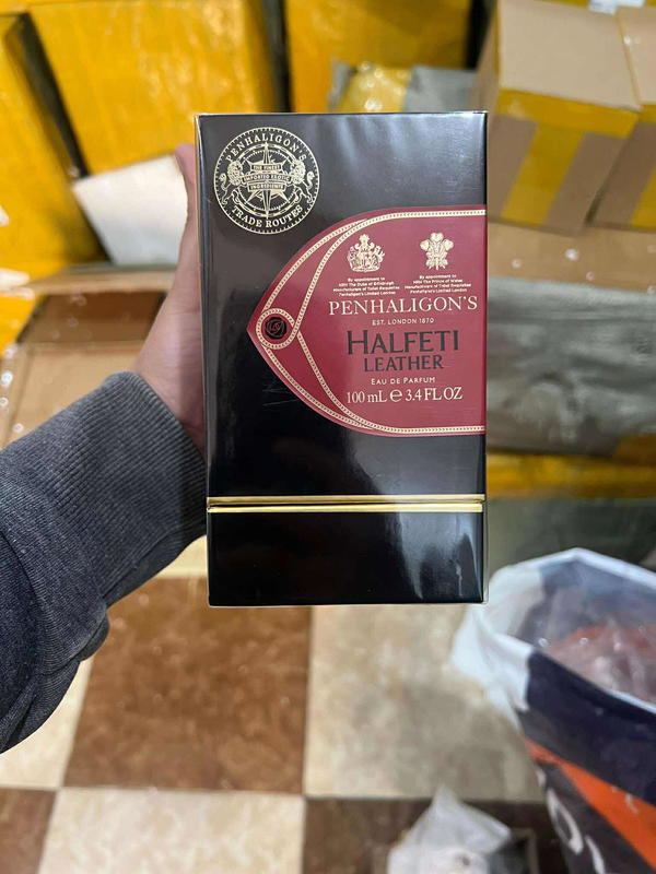 PENHALIGON'S HALFET LEATHER  Image 1 Preview