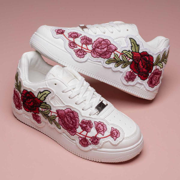 Nike Air Force حريمي إصدار خاص Image 1 Preview