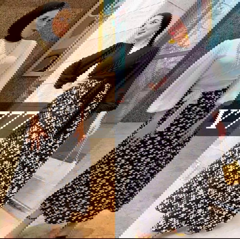 طقم جيبة + بلوزة لف Preview Image