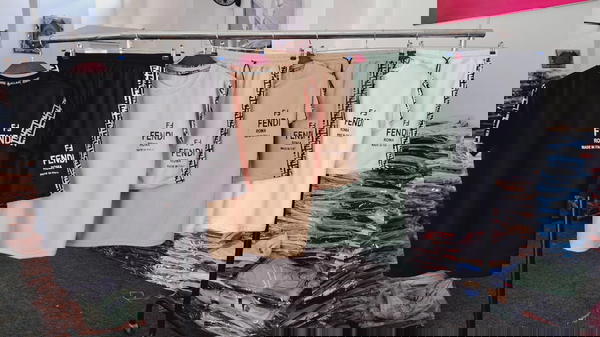 ترنج شورت صيفي FENDI Image 5 Preview