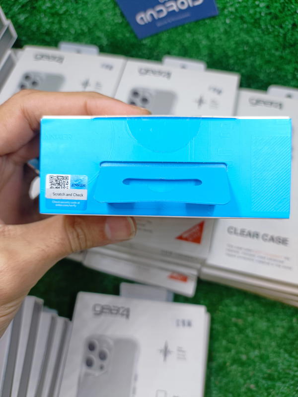 شاحن Anker 20W Image 3 Preview