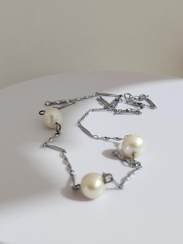 عقد نواعم بحبات الؤلؤ الطبيعي Image 5 Preview