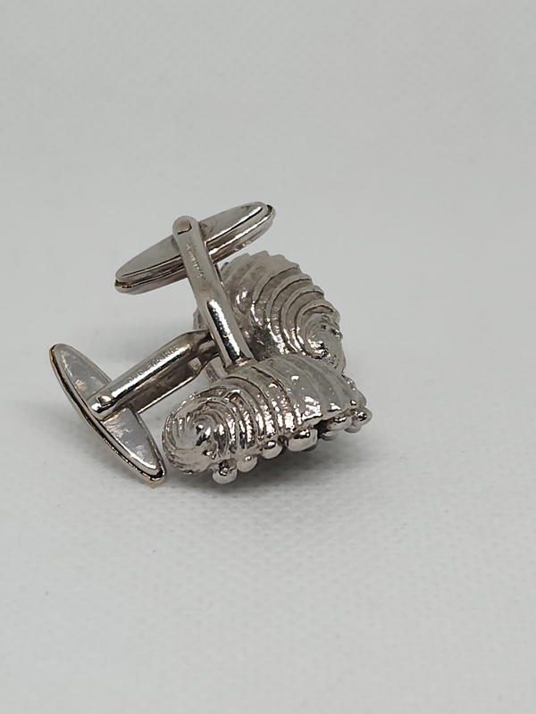 أزرار أكمام Nina Ricci فاخرة  Image 2 Preview