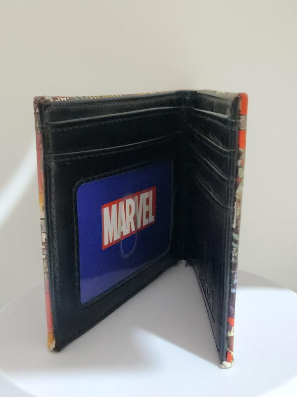 محفظة Marvel Heroes Image 4 Preview
