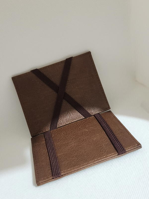 محفظة Massimo Dutti  Image 2 Preview