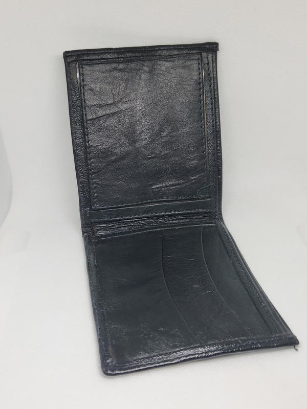 محفظة كارتييه (Cartier) Image 2 Preview