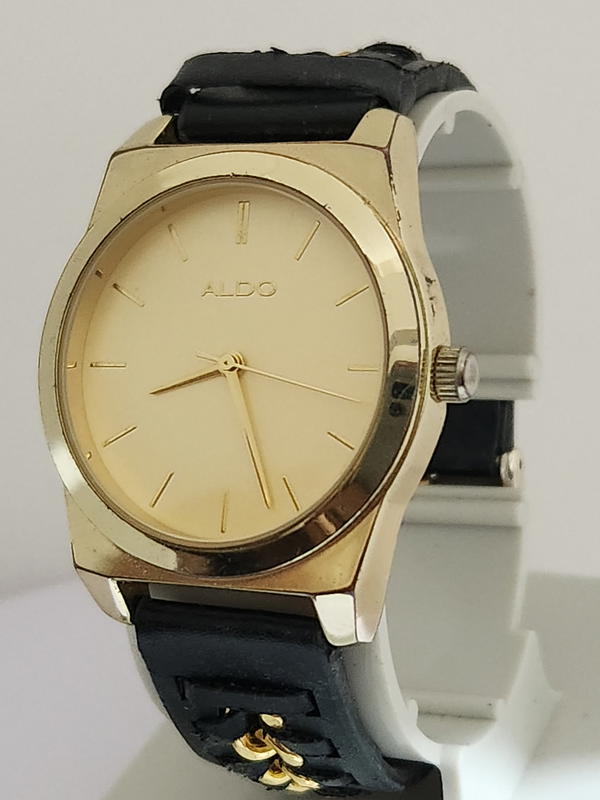 مجموعة مختارة من الساعات  Image 2 Preview