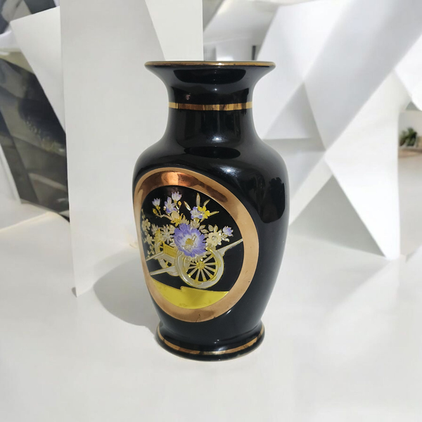 مزهرية يابانية عتيقة  Image 2 Preview