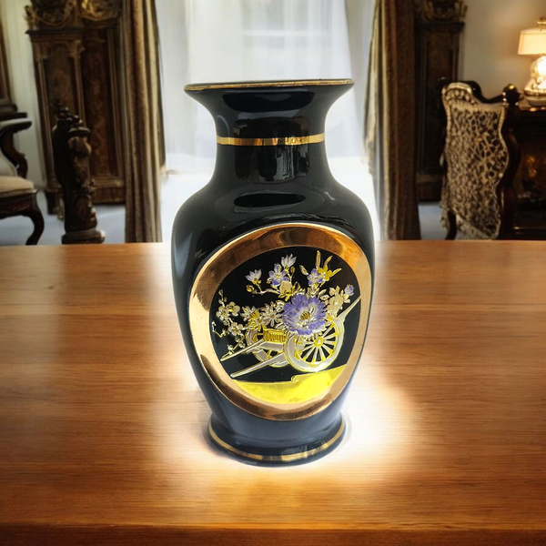 مزهرية يابانية عتيقة  Image 4 Preview