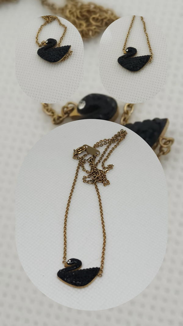 قلاده Image 1 Preview