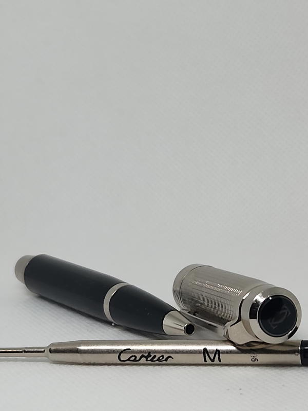 قلم فاخر من Cartier  Image 2 Preview