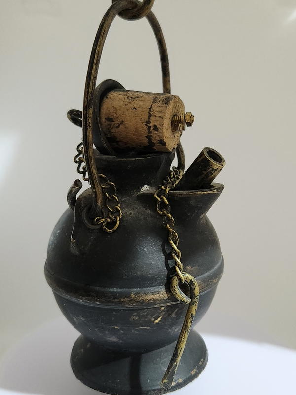 قنديل زيتي قديم  Image 2 Preview