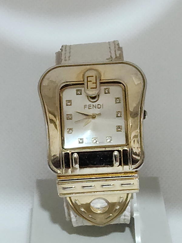 ساعة فاخرة من FENDI  Image 4 Preview