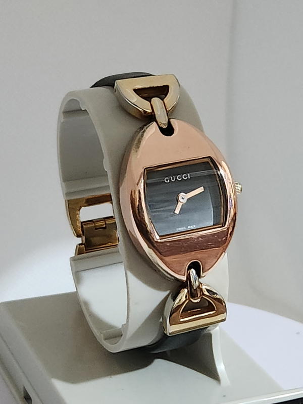ساعة غوتشي  Image 4 Preview