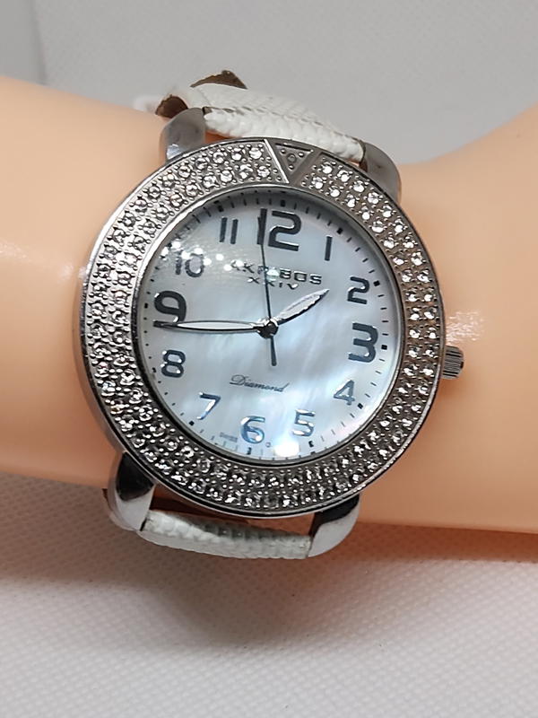 ساعة Akribos XXIV  Image 2 Preview