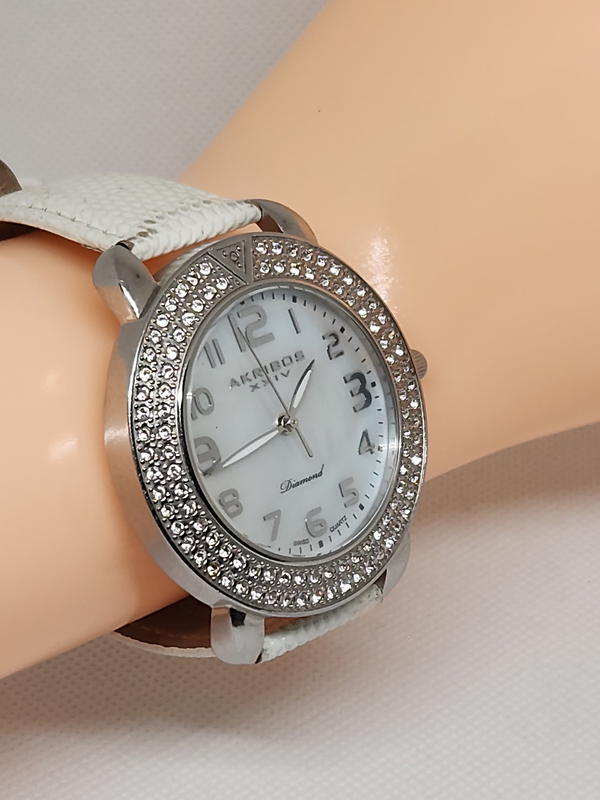 ساعة Akribos XXIV  Image 3 Preview