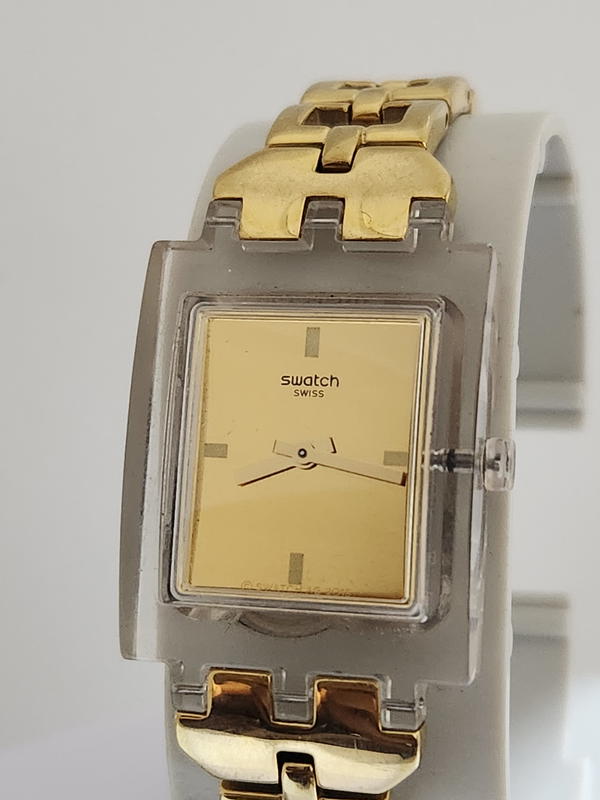 ساعة سواتش كلاسيكية  Image 2 Preview