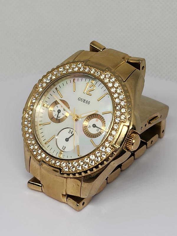 ساعة Guess  Image 4 Preview