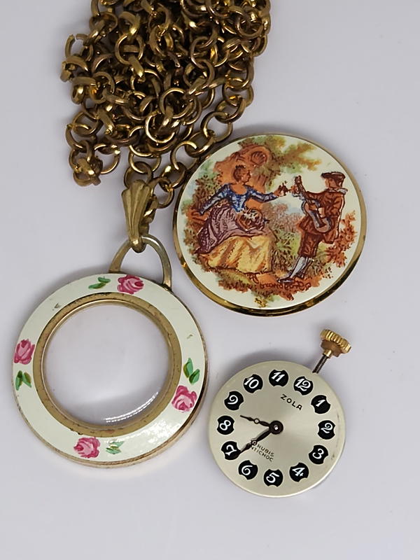 ساعة وقلادة ZOLA العتيقه Image 2 Preview
