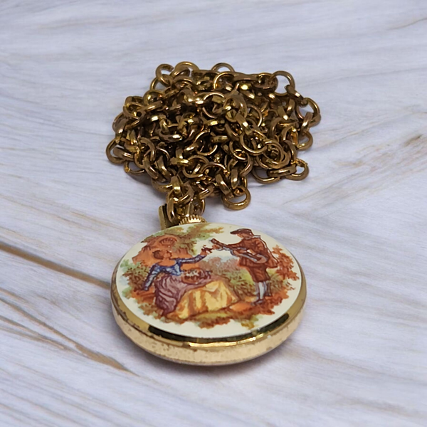 ساعة وقلادة ZOLA العتيقه Image 3 Preview