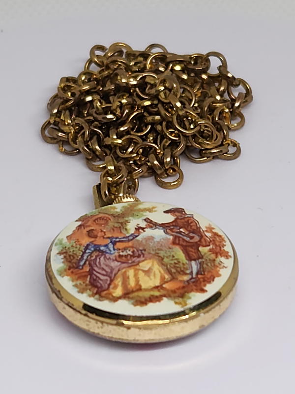 ساعة وقلادة ZOLA العتيقه Image 9 Preview