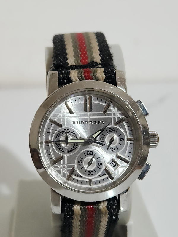 ساعة Burberry  Image 1 Preview