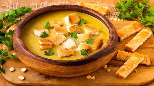 شوربة العدس مع التوست المحمر Image 1 Preview