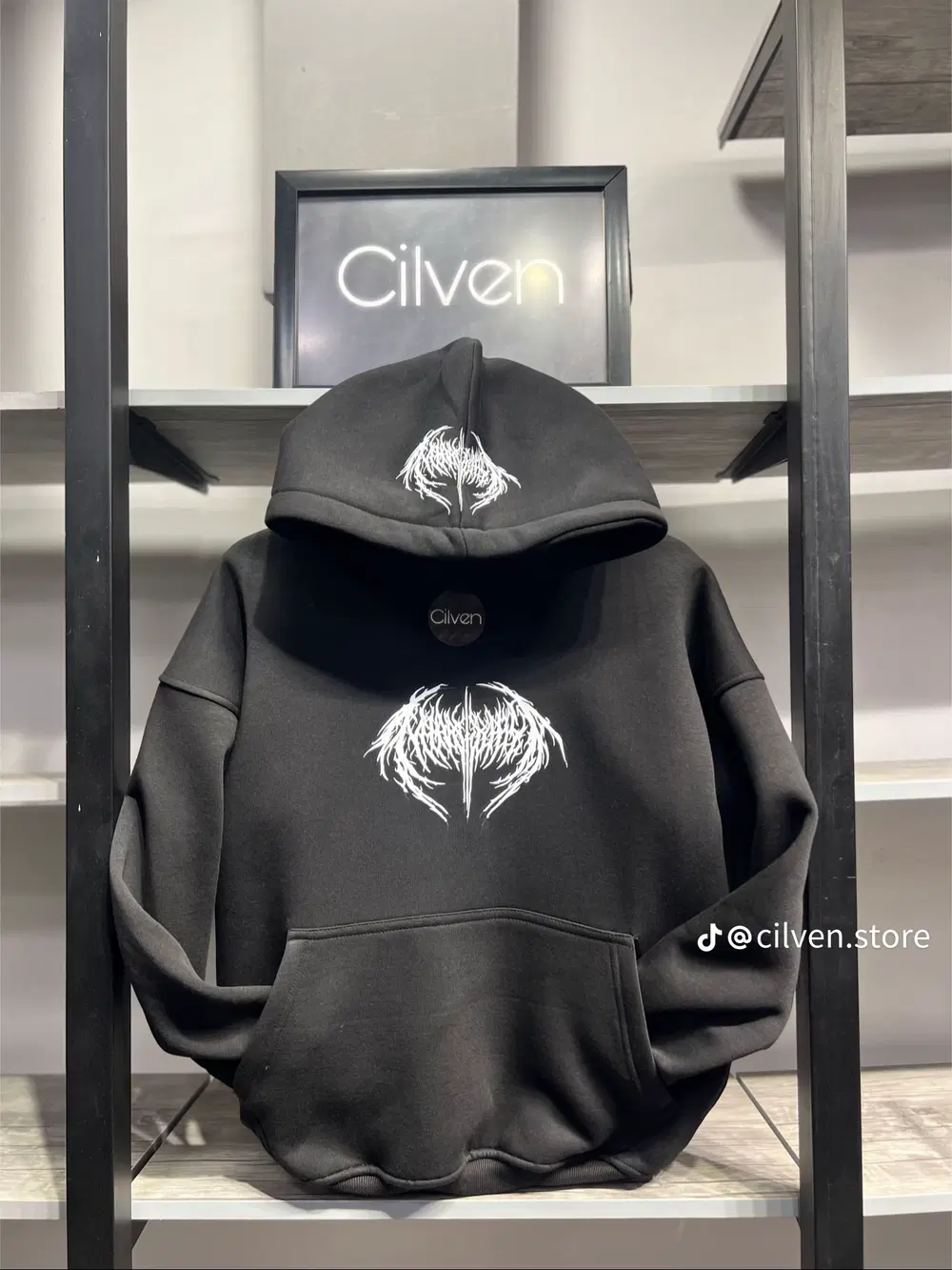 هودي  Preview Image