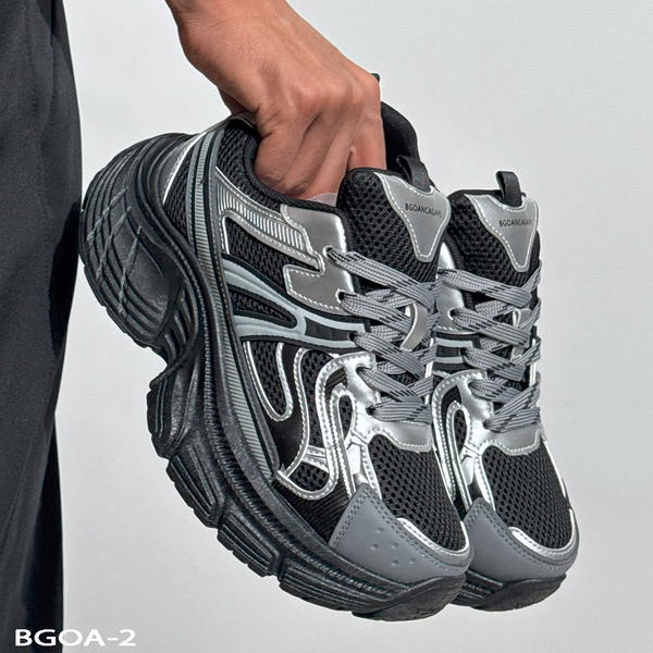 Balenciaga Black Image 2 Preview