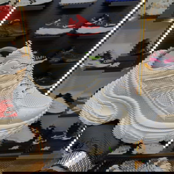 Balenciage off white  Image 5 Preview