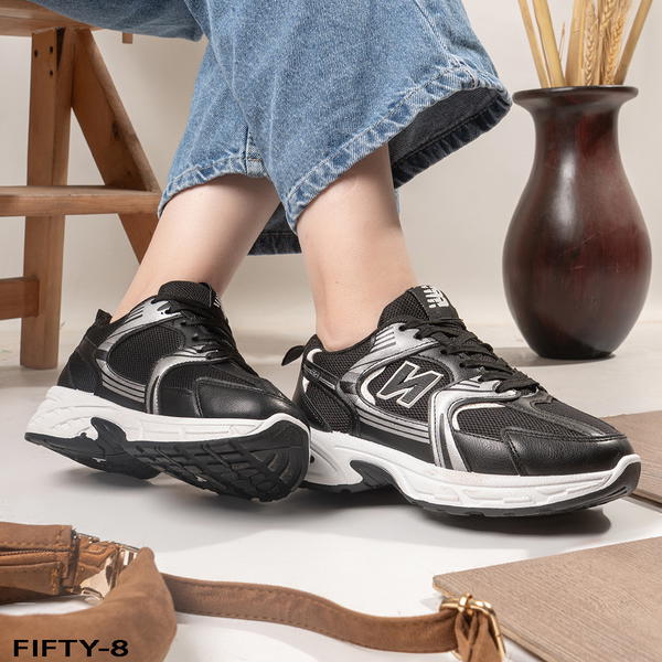New Balance 530 Black Image 1 Preview