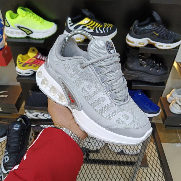 Nike Air Max DN Gray Image 4 Preview