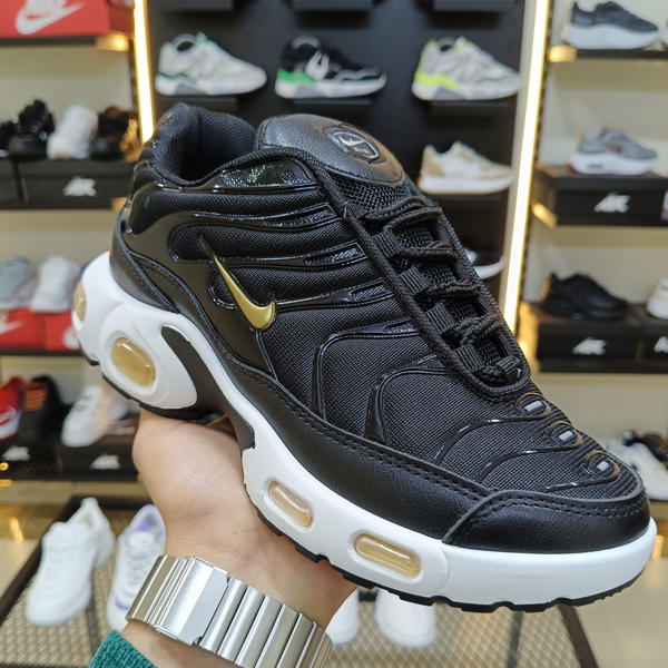Nike Tn Black &Gold 950 Image 4 Preview