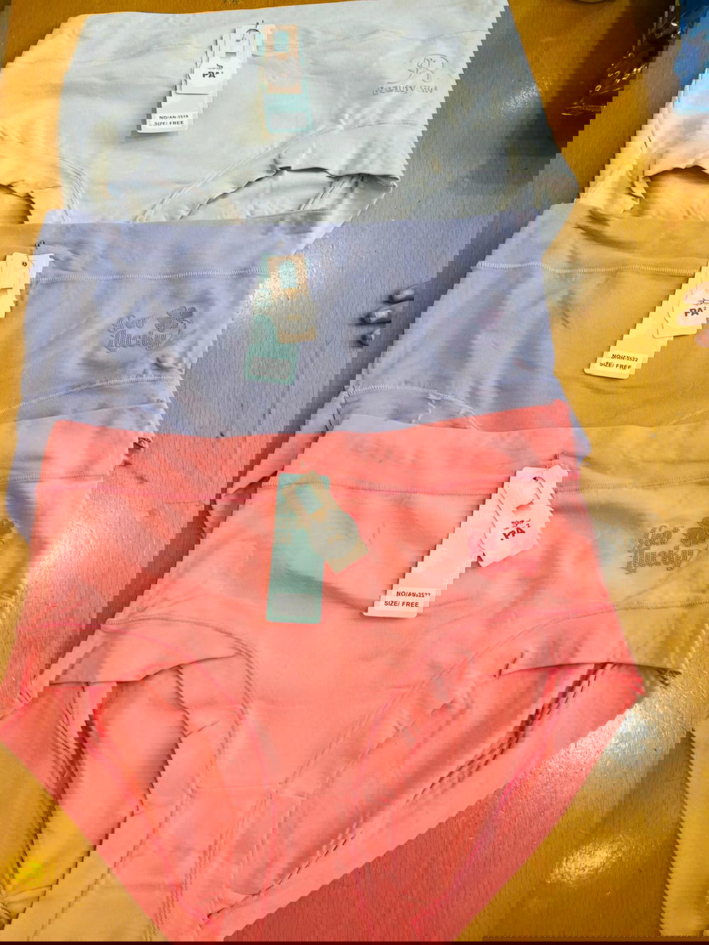 كلوت فري سايز Preview Image