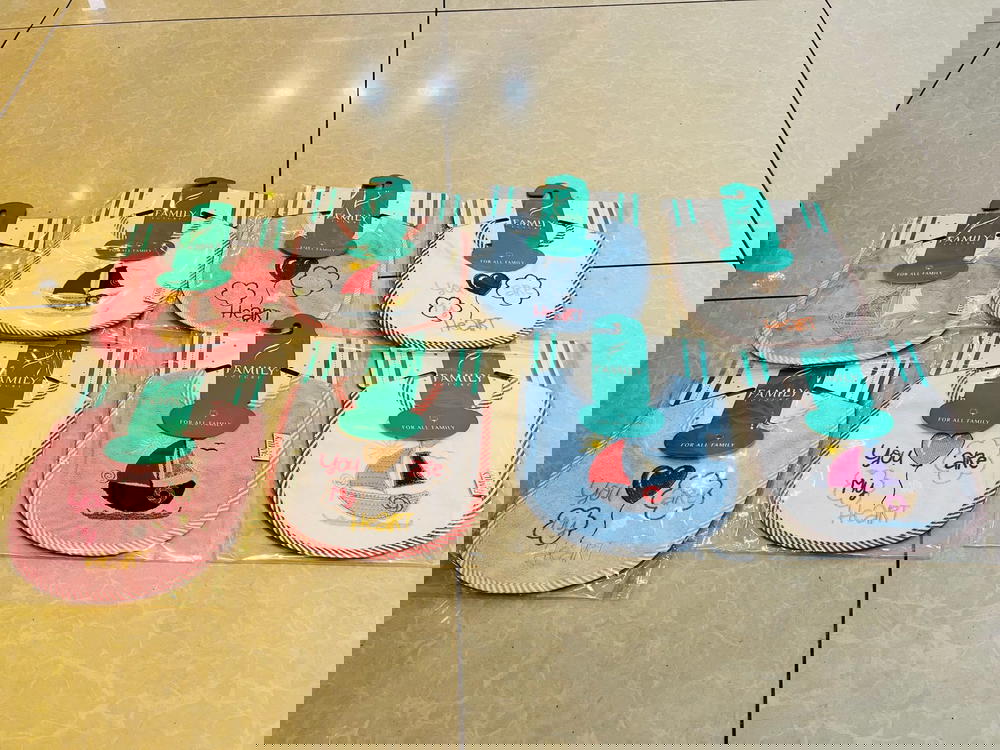 مريلة Preview Image