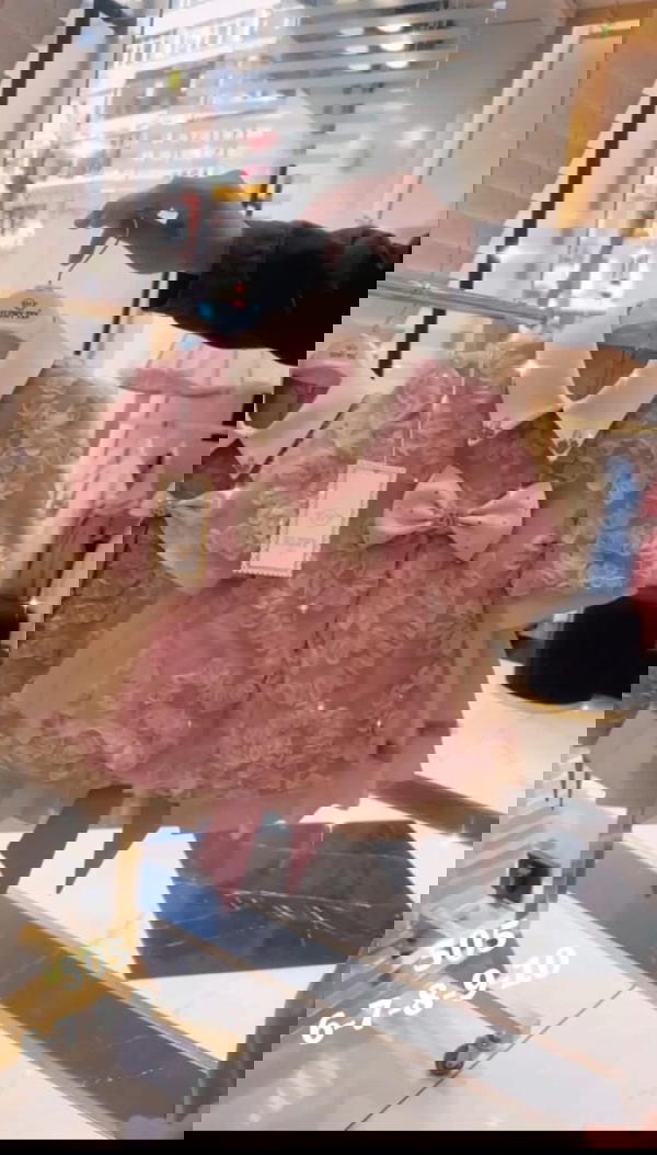 طقم بناتي Image 1 Preview