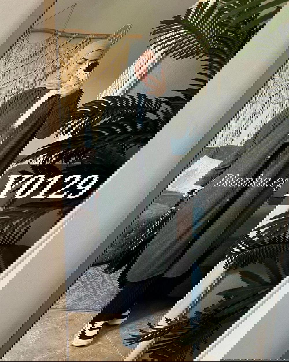 ميني دريس Preview Image