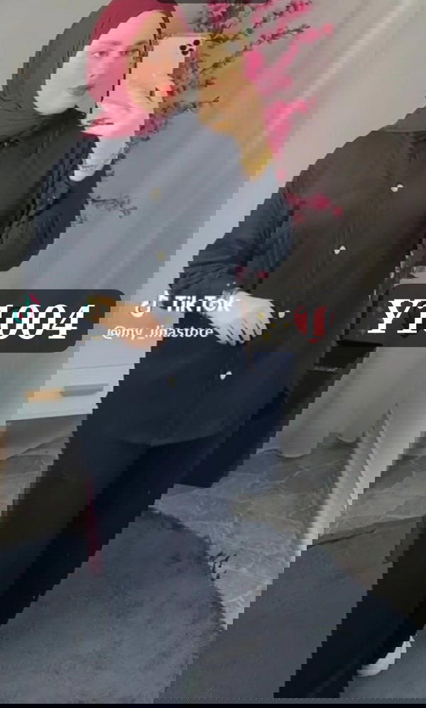 سوت قطعتين Image 1 Preview