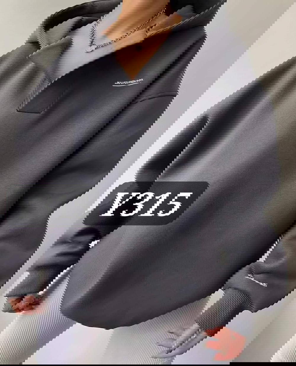 سويت شرت  Preview Image