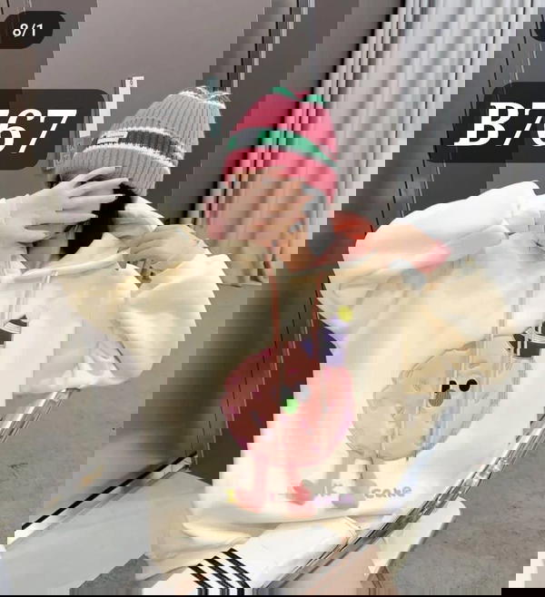 سويت شيرت مطرز  Image 2 Preview