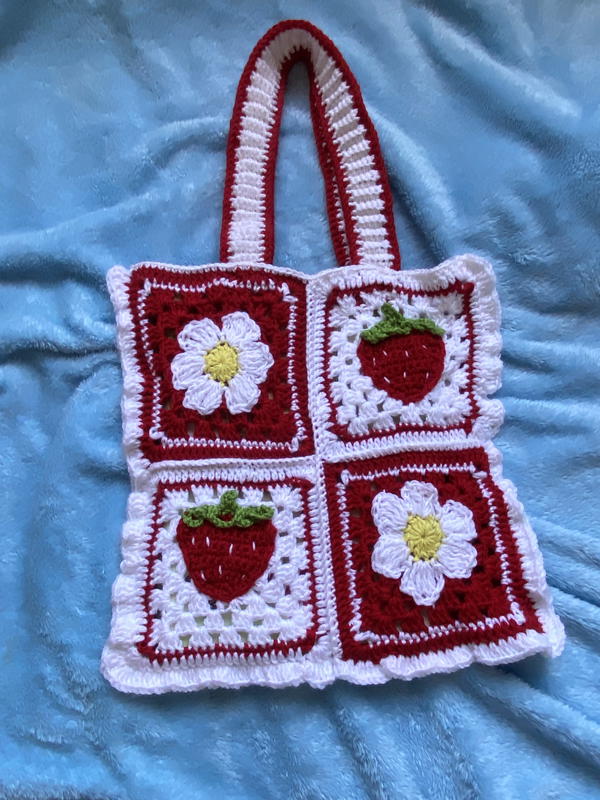 Flower Strwberry bag Image 1 Preview