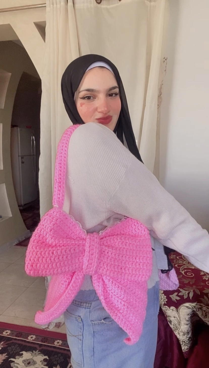 Pink bow bag๐ Preview Image