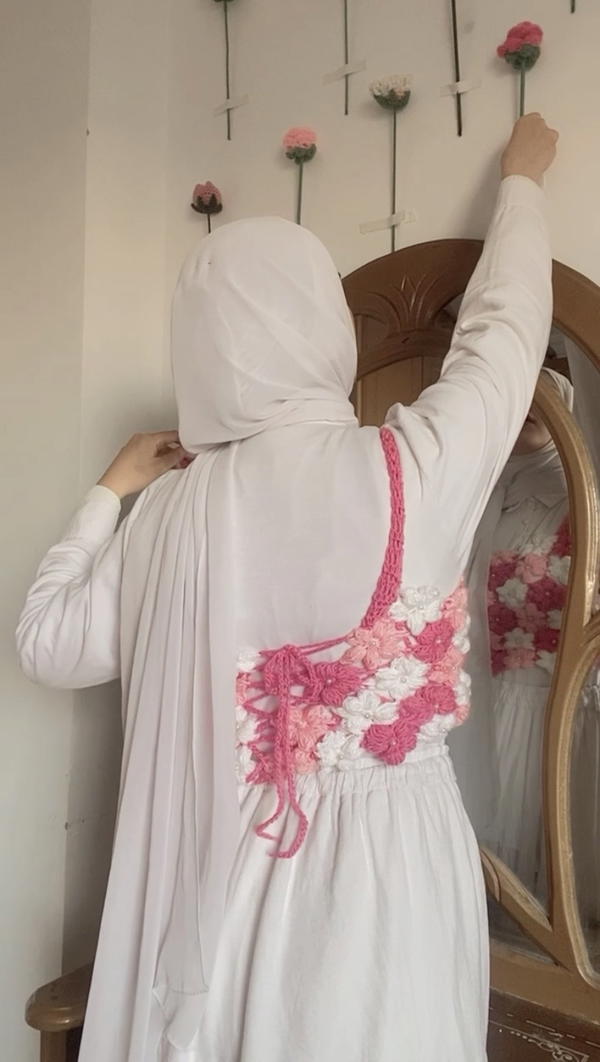 Puff flower top 🌸 Image 3 Preview