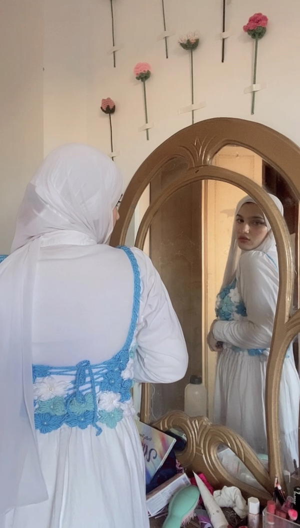 Puff flower top🩵 Image 2 Preview